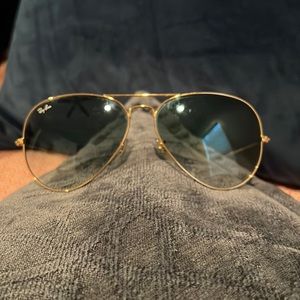 Ray-Ban Aviator Sunglasses